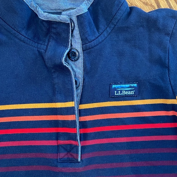 Women’s L.L. Bean Henley Quarter Button Long Sleeve Shirt. Size Small. - Picture 5 of 11